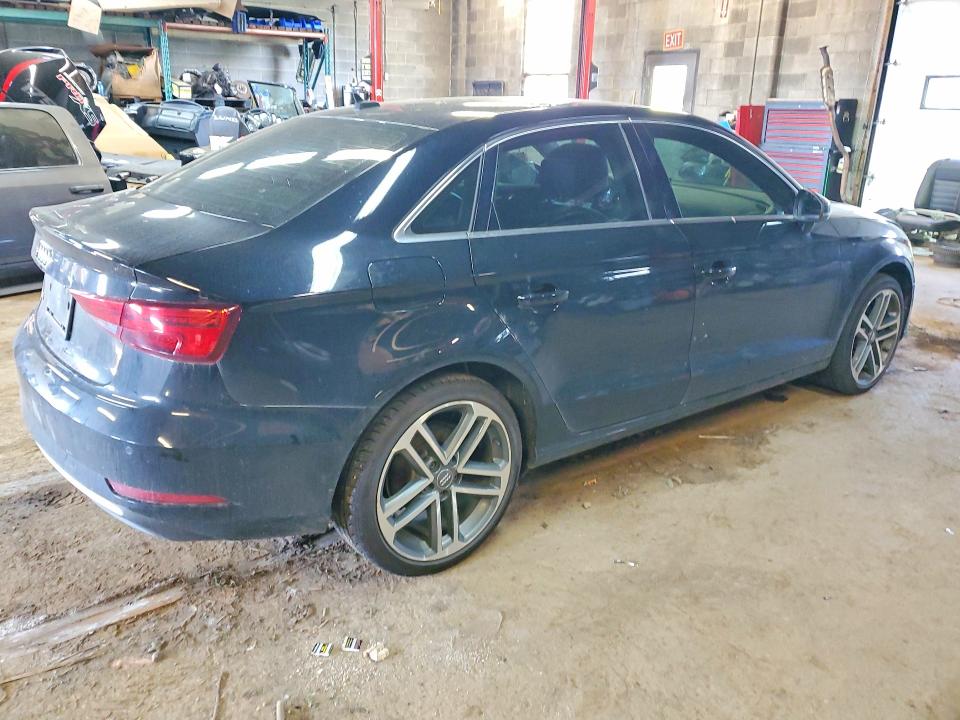 Photo 3 from auction – 2020 AUDI A3 with VIN WAUAUGFF6LA016759