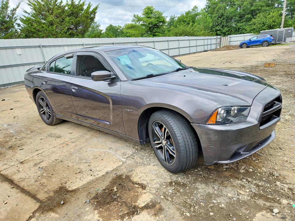 Снимка 4 от търг – 2014 DODGE CHARGER с VIN 2C3CDXDT0EH372363