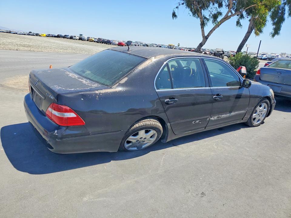 Photo 3 from auction – 2004 LEXUS LS with VIN JTHBN36F440146106