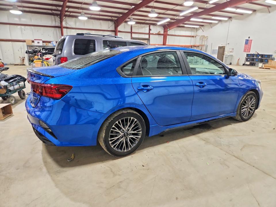 Photo 3 from auction – 2022 KIA FORTE with VIN 3KPF54AD2NE478049