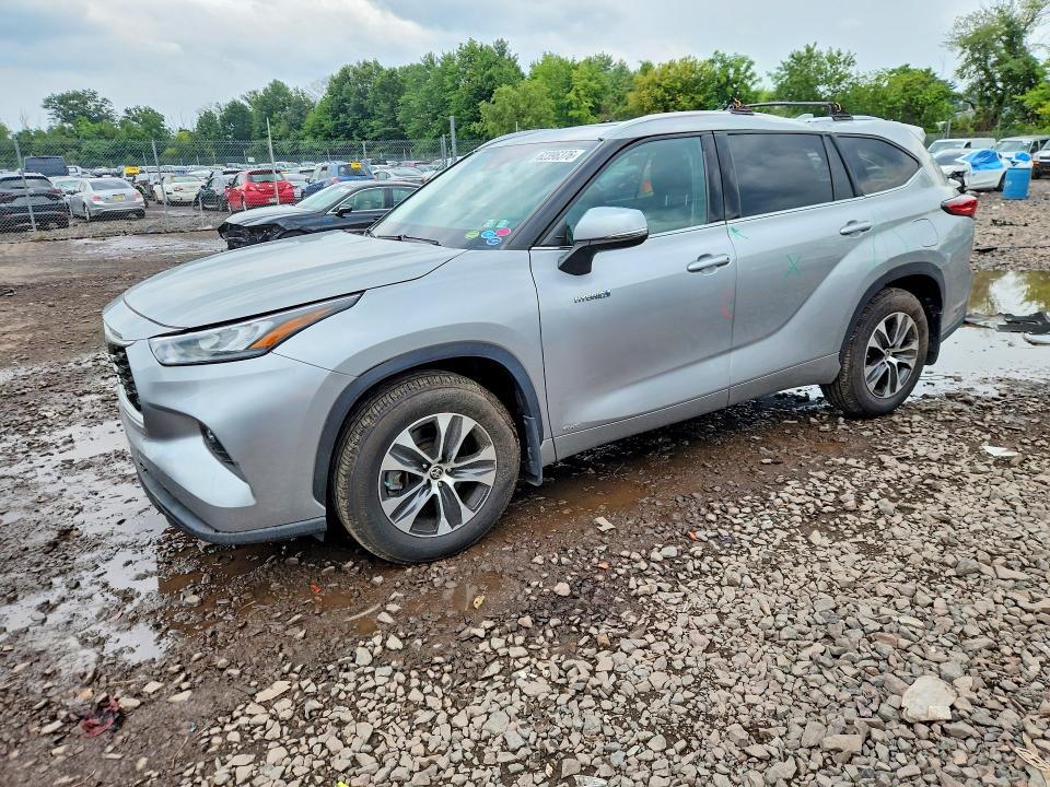 TOYOTA HIGHLANDER 2020 with VIN 5TDHBRCH7LS505666 - Photo from auction
