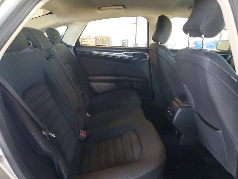Photo 10 from auction – 2017 FORD FUSION with VIN 3FA6P0LU4HR266286