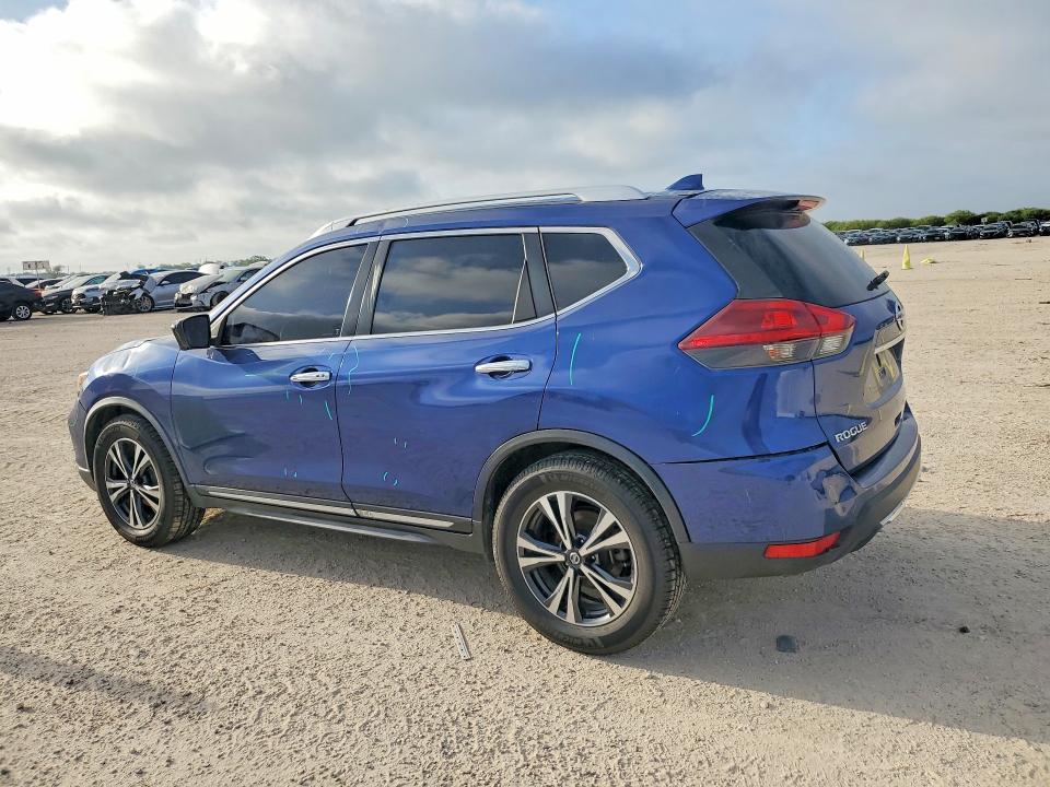 Photo 2 from auction – 2018 NISSAN ROGUE with VIN JN8AT2MT6JW458785