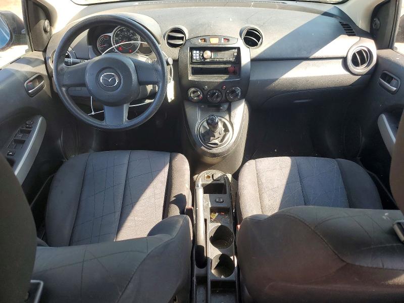 Photo 8 from auction – 2011 MAZDA MAZDA2 with VIN JM1DE1HY0B0109922