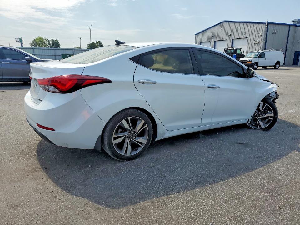 Photo 3 from auction – 2015 HYUNDAI ELANTRA with VIN 5NPDH4AE5FH625534