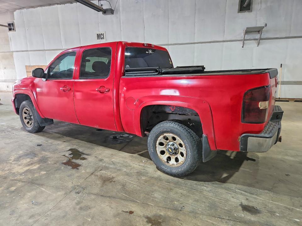 Photo 2 from auction – 2011 CHEVROLET SILVERADO with VIN 3GCPCPEA0BG225257
