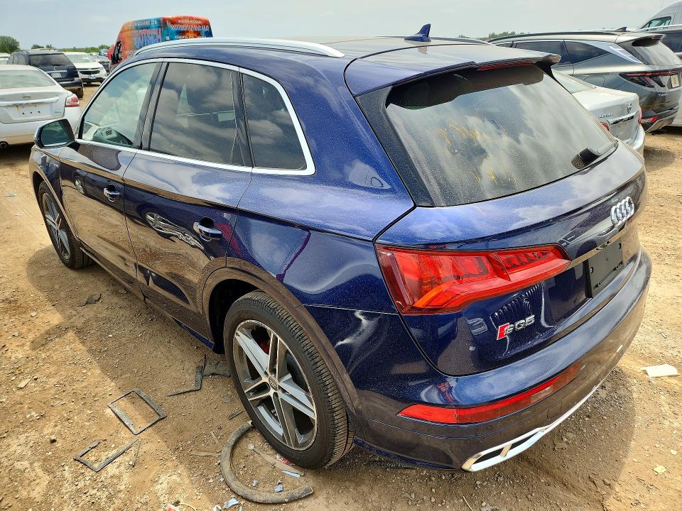 Photo 2 from auction – 2018 AUDI SQ5 with VIN WA1A4AFY6J2028901