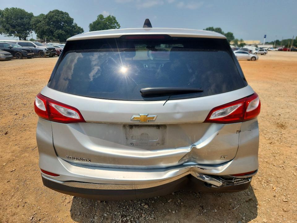 Photo 6 from auction – 2018 CHEVROLET EQUINOX with VIN 3GNAXJEV7JS576177