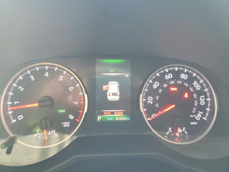 Photo 9 from auction – 2021 TOYOTA RAV4 with VIN 2T3W1RFVXMW113731