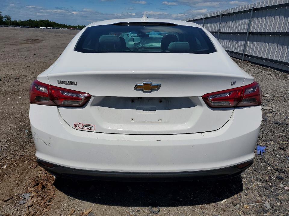 Photo 6 from auction – 2022 CHEVROLET MALIBU with VIN 1G1ZD5ST9NF135121