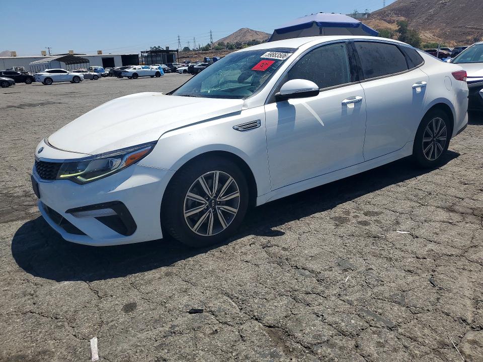 KIA OPTIMA 2019 with VIN 5XXGU4L16KG371678 - Photo from auction
