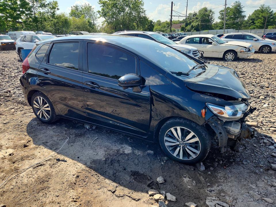 Photo 4 from auction – 2015 HONDA FIT with VIN 3HGGK5H80FM728070