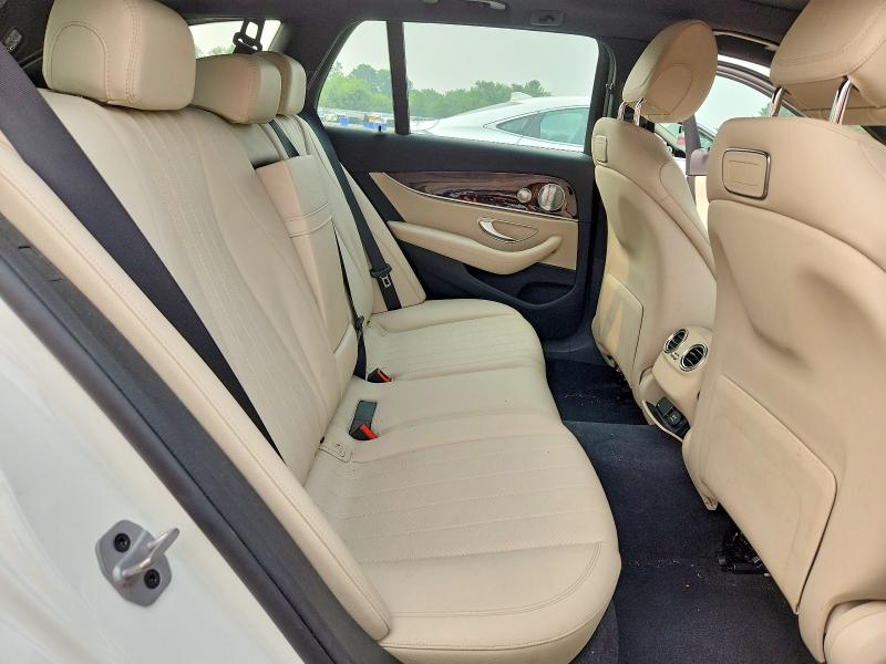 Photo 10 from auction – 2019 MERCEDES-BENZ E with VIN WDDZH6JB1KA624914