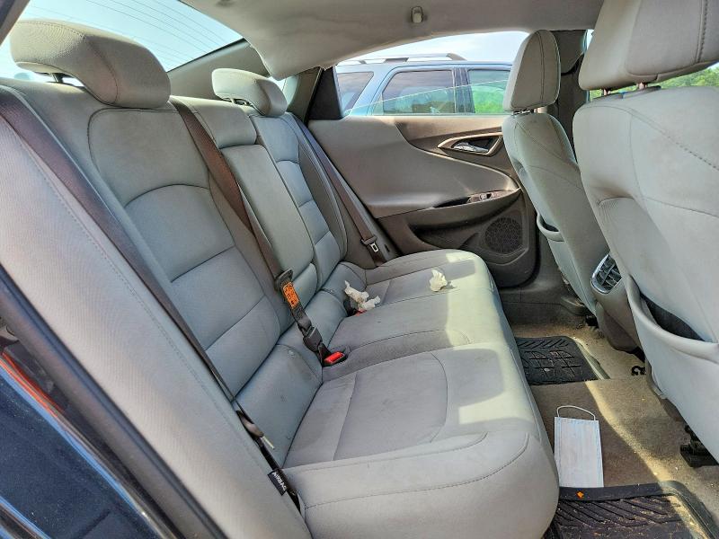 Photo 10 from auction – 2017 CHEVROLET MALIBU with VIN 1G1ZE5ST6HF106869