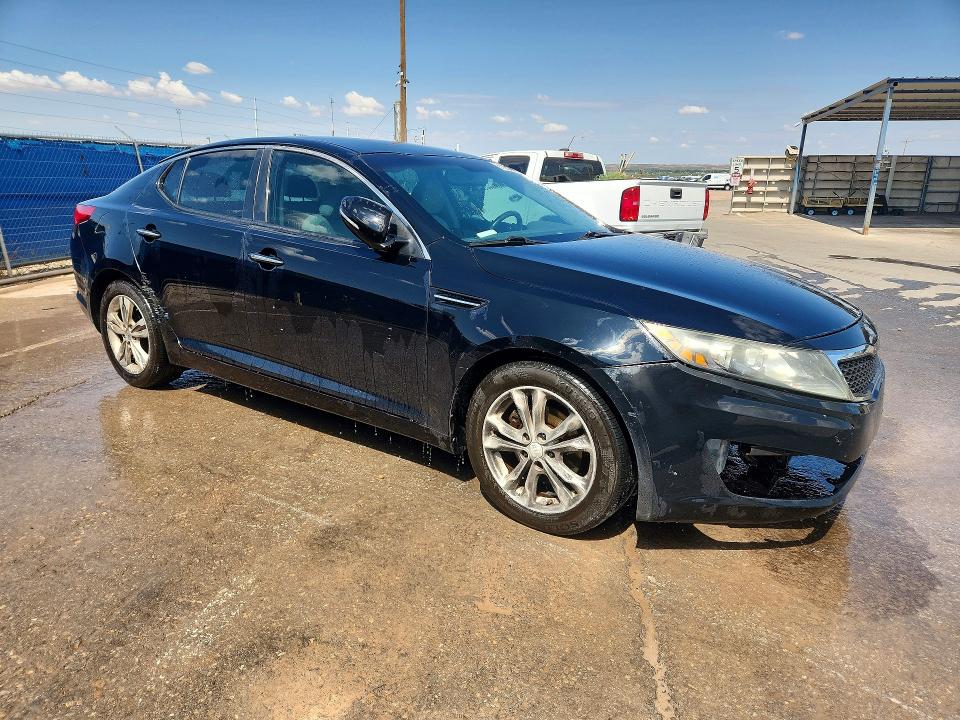 Photo 4 from auction – 2013 KIA OPTIMA with VIN 5XXGN4A7XDG151483