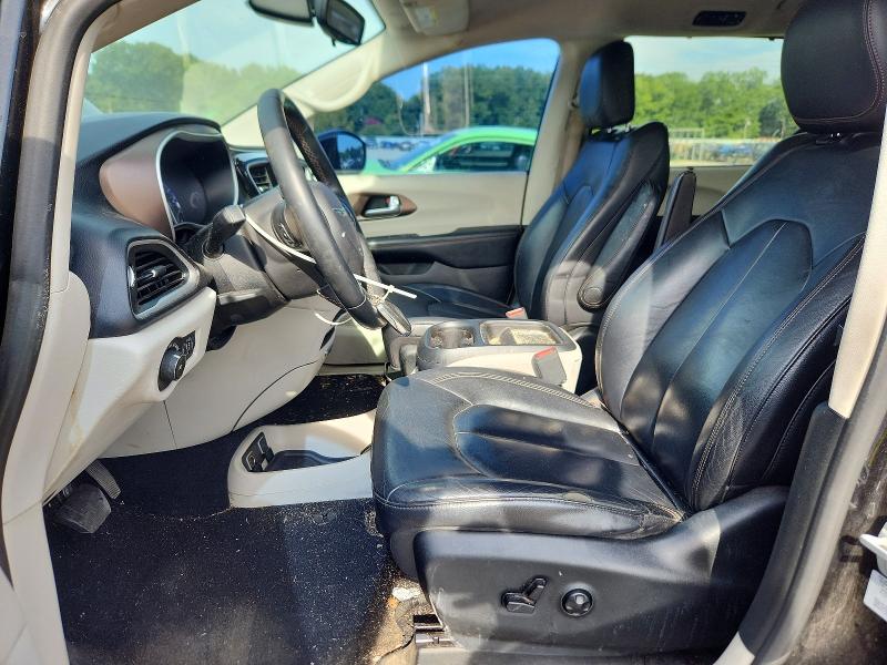 Photo 7 from auction – 2017 CHRYSLER PACIFICA with VIN 2C4RC1BG7HR778151