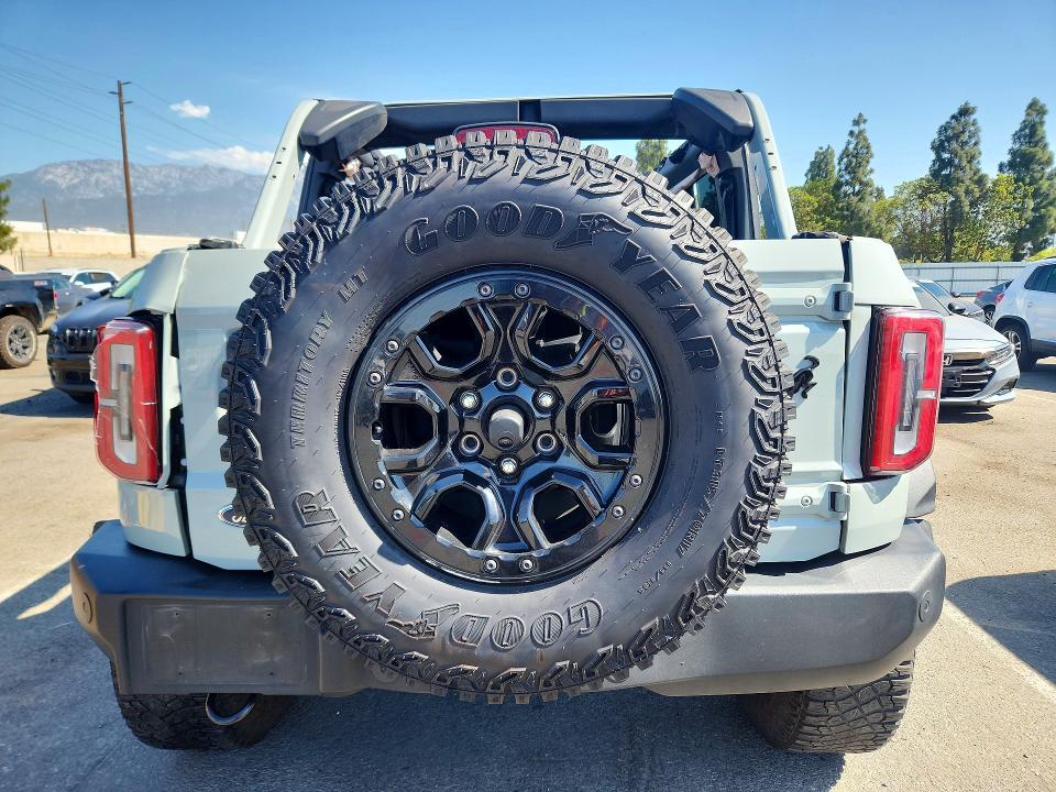 Photo 6 from auction – 2022 FORD BRONCO with VIN 1FMEE5DP3NLB75808