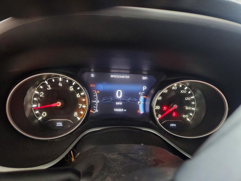 Foto 9 de la subasta – 2018 JEEP COMPASS con VIN 3C4NJDCB9JT332577