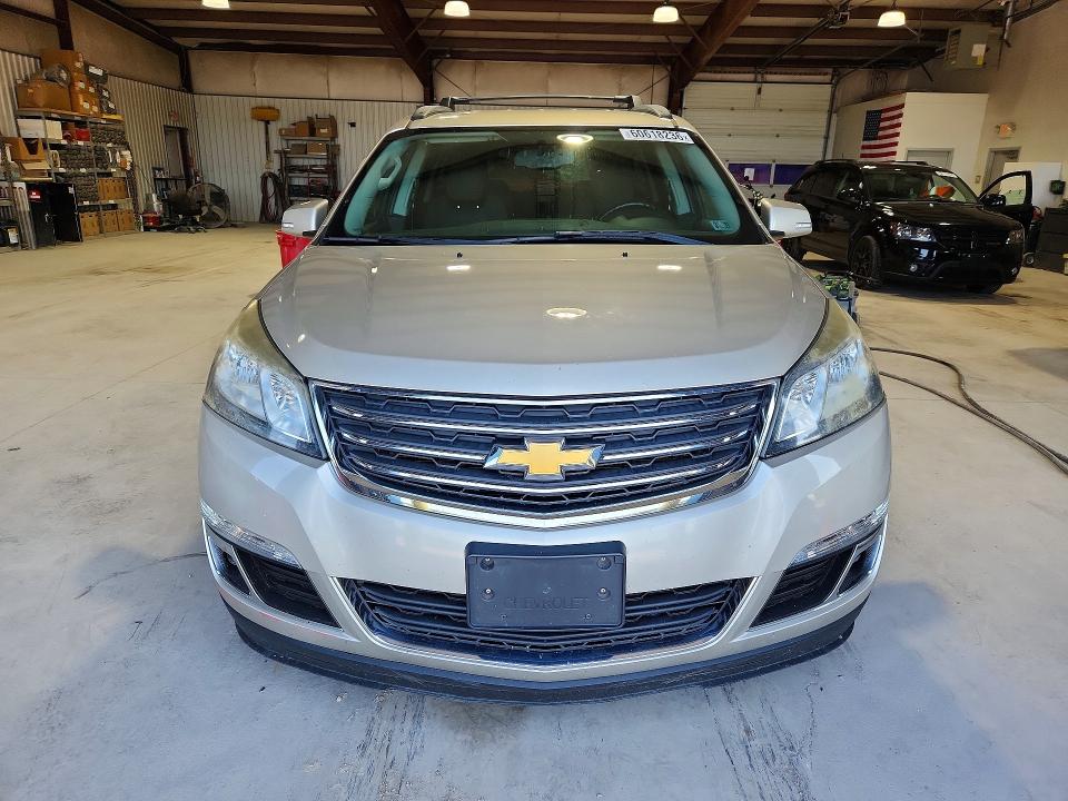 Photo 5 from auction – 2016 CHEVROLET TRAVERSE with VIN 1GNKVGKD7GJ187185
