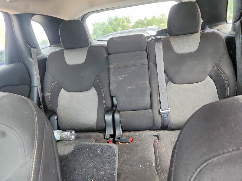Photo 10 from auction – 2018 JEEP CHEROKEE with VIN 1C4PJLCB6JD577233