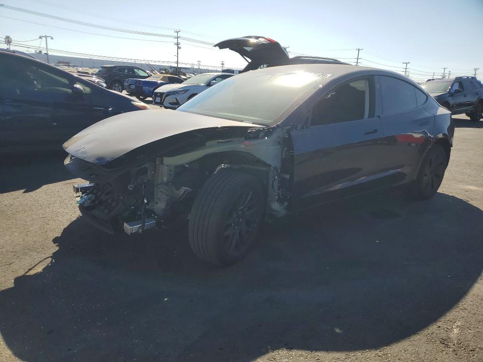 TESLA MODEL 3 2025 with VIN 5YJ3E1EB9SF907607 - Photo from auction