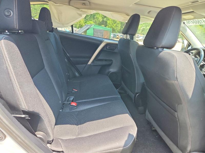 Photo 11 from auction – 2013 TOYOTA RAV4 with VIN 2T3RFREV5DW026433