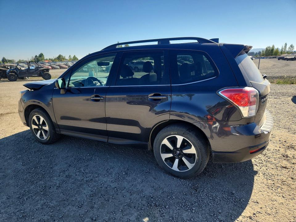 Photo 2 from auction – 2017 SUBARU FORESTER with VIN JF2SJARC7HH493537