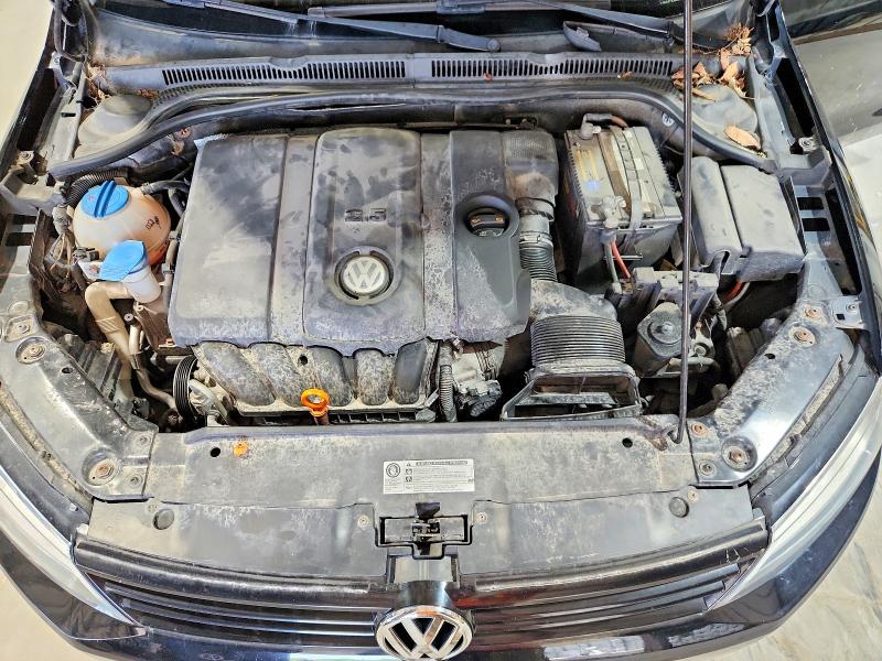 Photo 11 from auction – 2011 VOLKSWAGEN JETTA with VIN 3VWDZ7AJ8BM027208