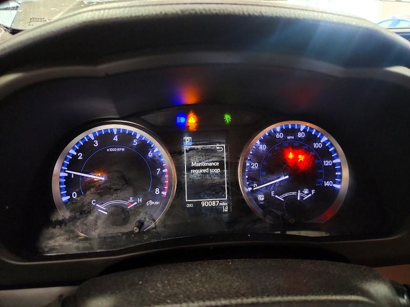 Photo 9 from auction – 2017 TOYOTA HIGHLANDER with VIN 5TDBZRFH4HS381182