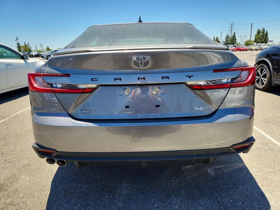 Photo 6 from auction – 2026 TOYOTA CAMRY with VIN 4T1DAACKXTU683044
