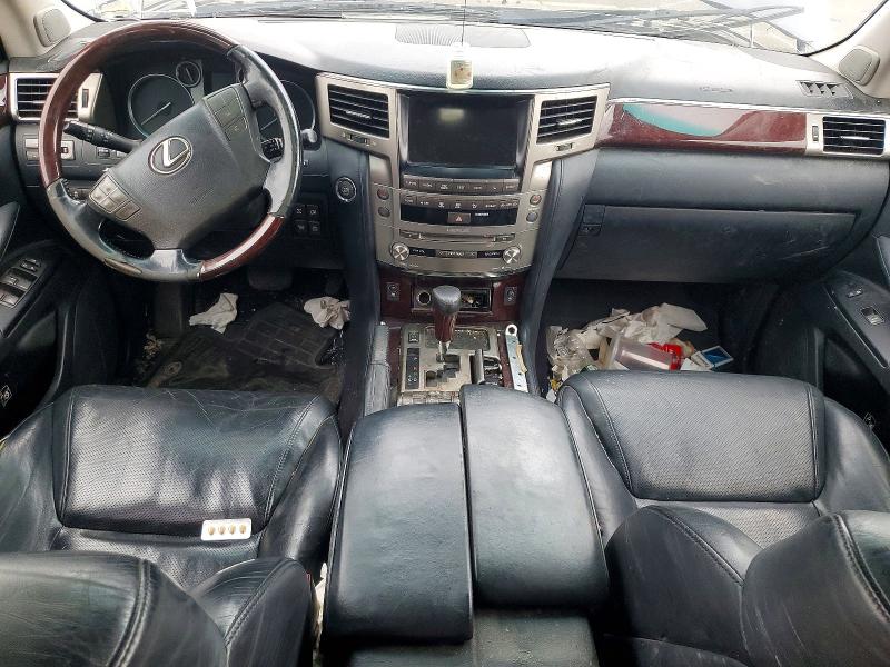 Photo 8 from auction – 2015 LEXUS LX with VIN JTJHY7AX5F4172135