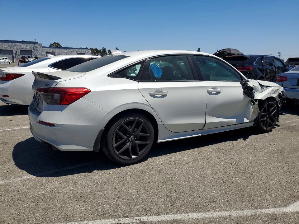Photo 3 from auction – 2023 HONDA CIVIC with VIN 2HGFE1E56PH472698