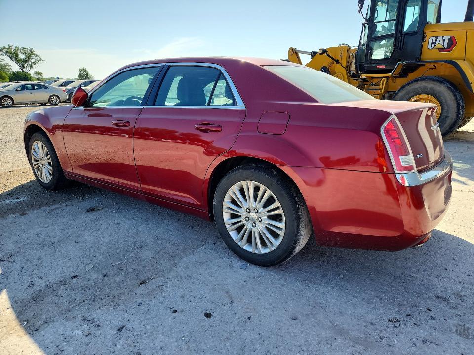 Photo 2 from auction – 2014 CHRYSLER 300 with VIN 2C3CCARG0EH194000