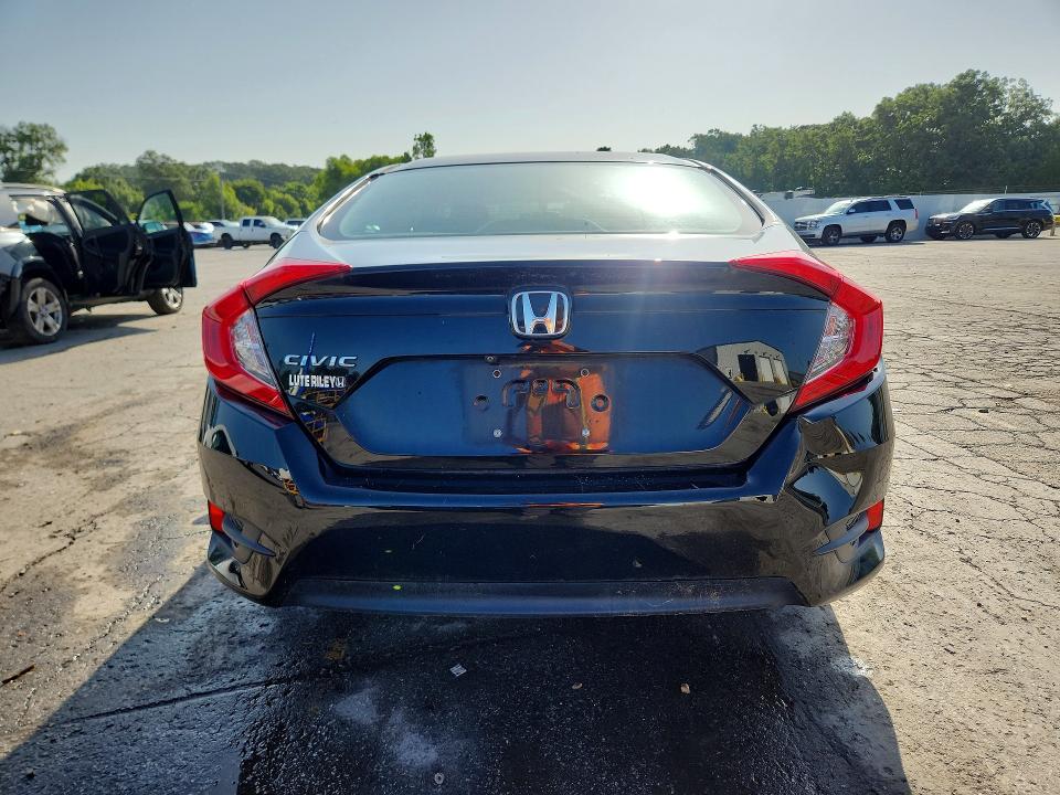 Photo 6 from auction – 2018 HONDA CIVIC with VIN 2HGFC2F50JH583569