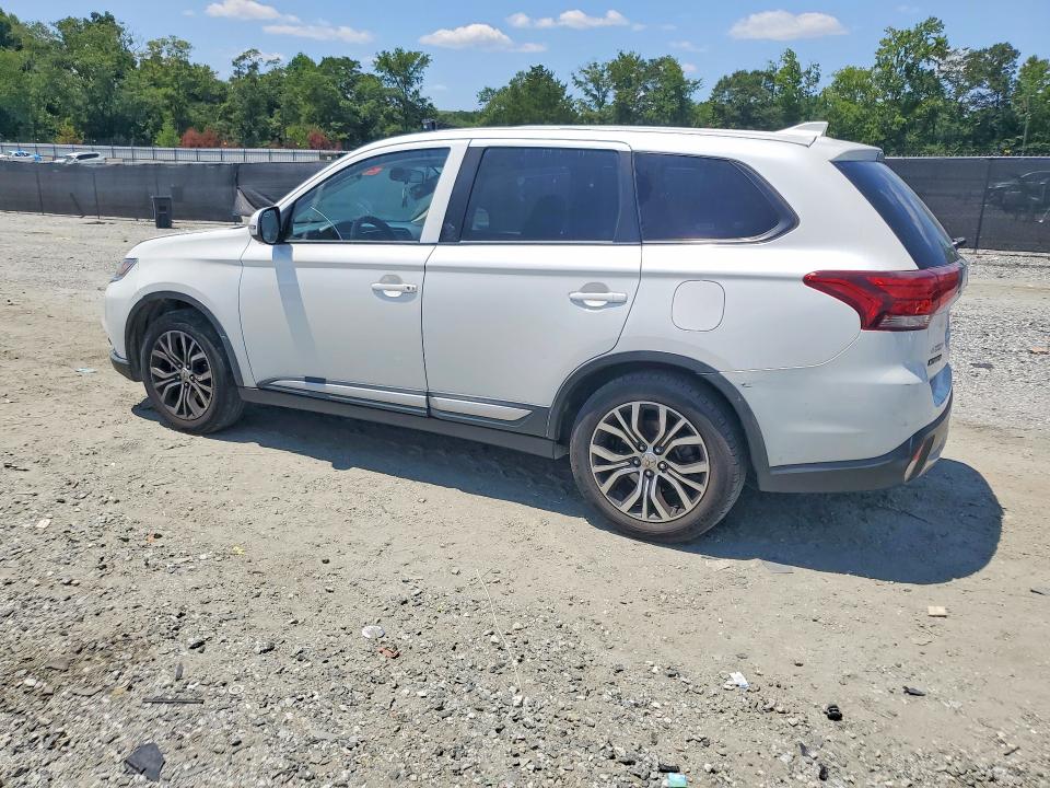 Photo 2 from auction – 2018 MITSUBISHI OUTLANDER with VIN JA4AD3A39JZ041673