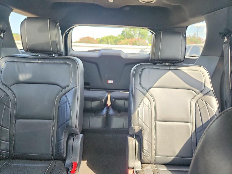 Photo 10 from auction – 2018 FORD EXPLORER with VIN 1FM5K8HT5JGB54673