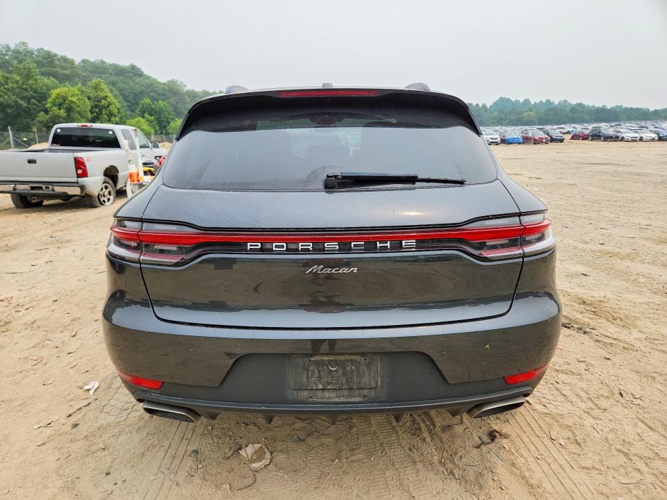 Photo 6 from auction – 2021 PORSCHE MACAN with VIN WP1AA2A55MLB12996