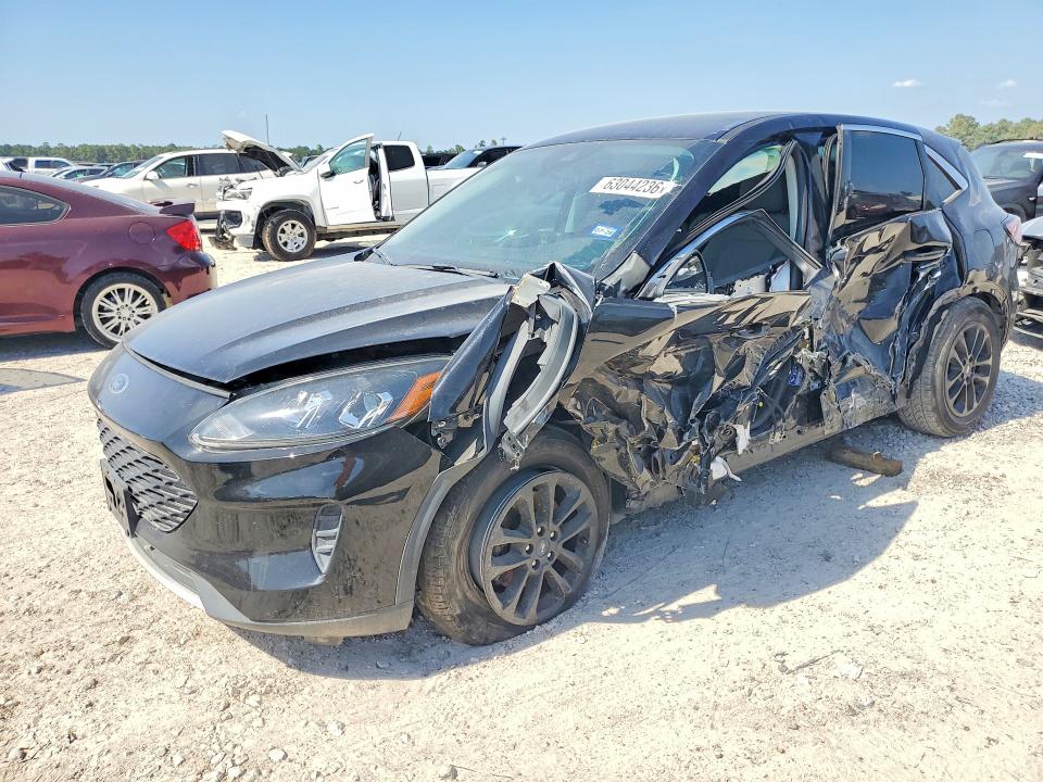 Photo 1 from auction – 2021 FORD ESCAPE with VIN 1FMCU0G66MUA16760