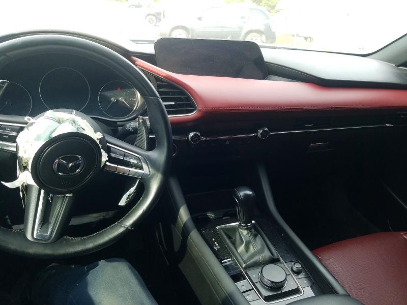 Photo 8 from auction – 2020 MAZDA 3 with VIN JM1BPBMM8L1173325