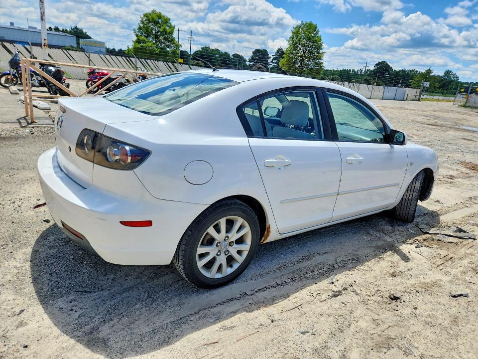 Photo 3 from auction – 2007 MAZDA 3 with VIN JM1BK32F071725429