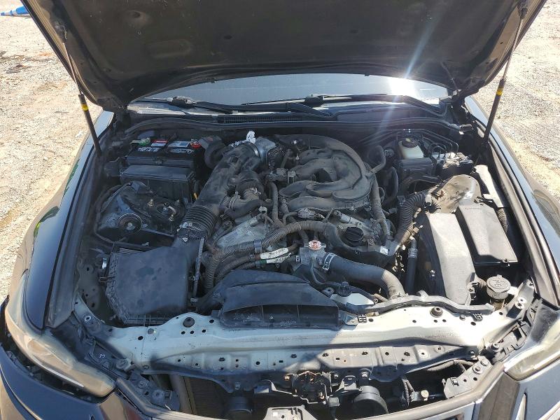 Photo 11 from auction – 2017 LEXUS IS with VIN JTHCM1D21H5017602