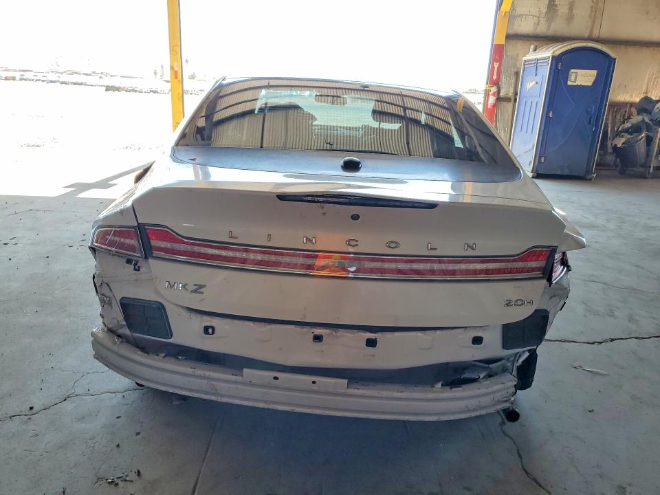 Photo 6 from auction – 2015 LINCOLN MKZ with VIN 3LN6L2LU8FR604573