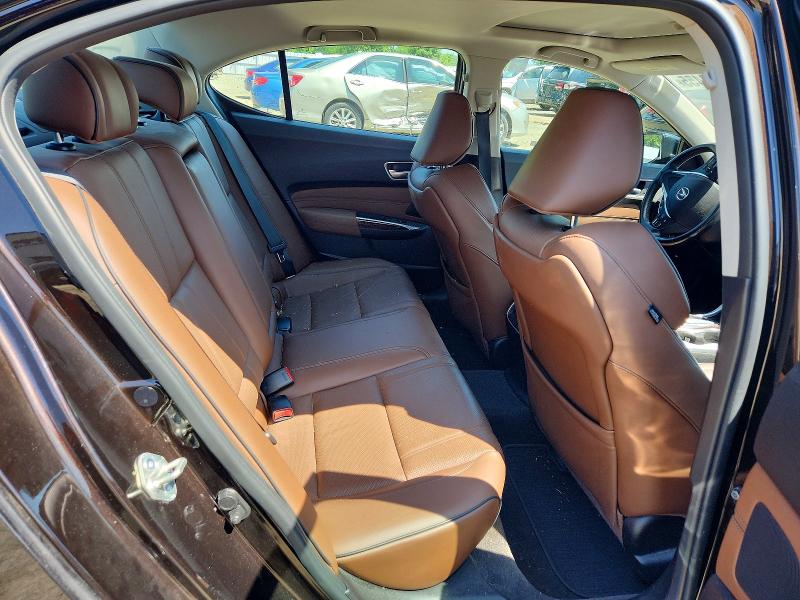 Photo 10 from auction – 2018 ACURA TLX with VIN 19UUB2F56JA002925