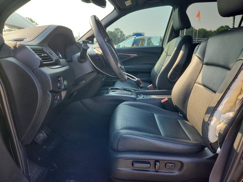 Photo 7 from auction – 2023 HONDA PASSPORT with VIN 5FNYF8H50PB013813