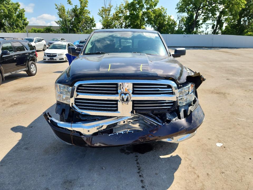 Photo 5 from auction – 2016 RAM 1500 with VIN 1C6RR7LT5GS316060