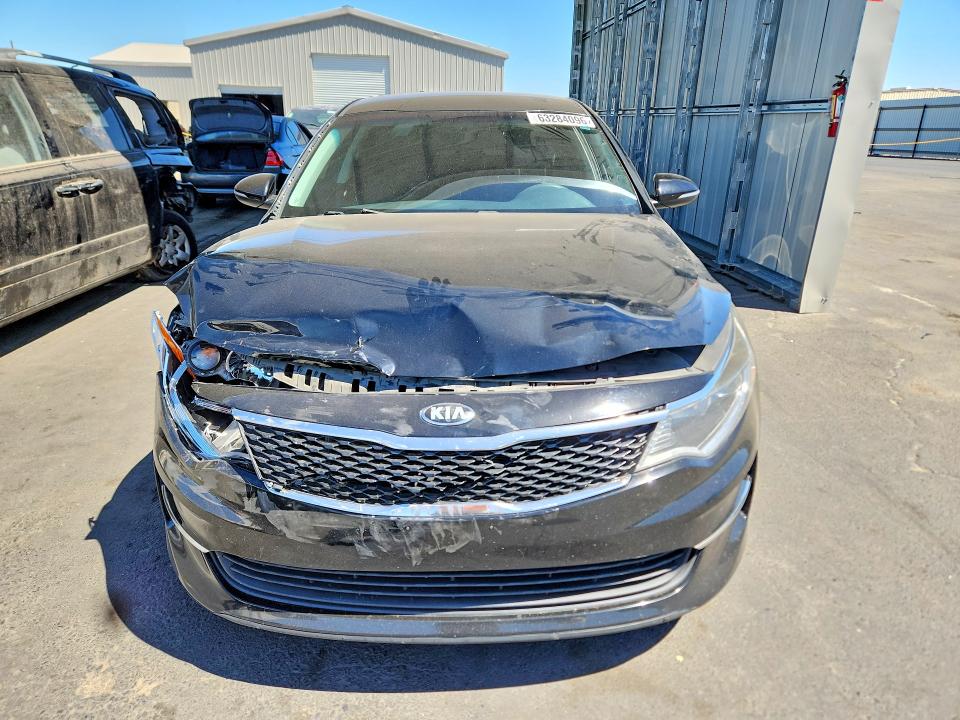 Photo 5 from auction – 2016 KIA OPTIMA with VIN 5XXGT4L31GG029695