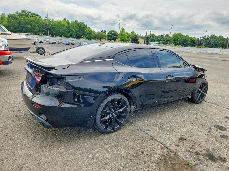 Photo 3 from auction – 2019 NISSAN MAXIMA with VIN 1N4AA6AV9KC371907