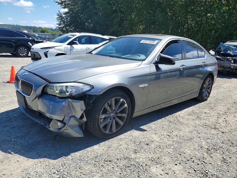 BMW 528 2012 с VIN WBAXH5C59CDW03003 - Снимка от търг