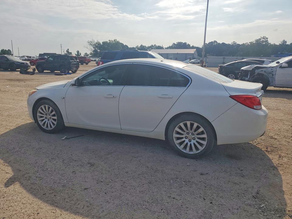 Photo 2 from auction – 2011 BUICK REGAL with VIN W04GN5EC9B1094189