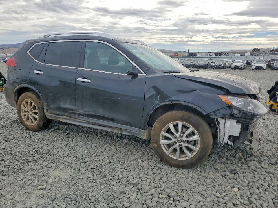 Photo 4 from auction – 2017 NISSAN ROGUE with VIN KNMAT2MV0HP543980